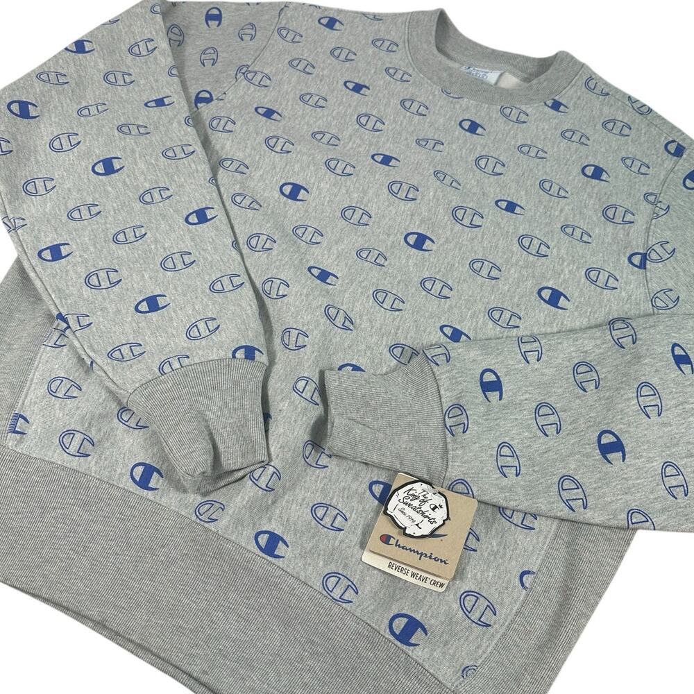 NEW Champion Crewneck Sweatshirt NWT All Over Blue Logo Size M NWT‎